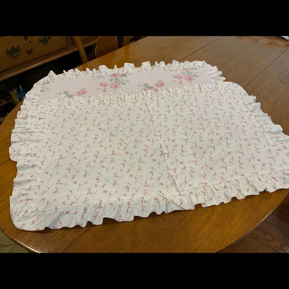 SOLD. DUPLICATE LISTING. - Picture 2 of 6